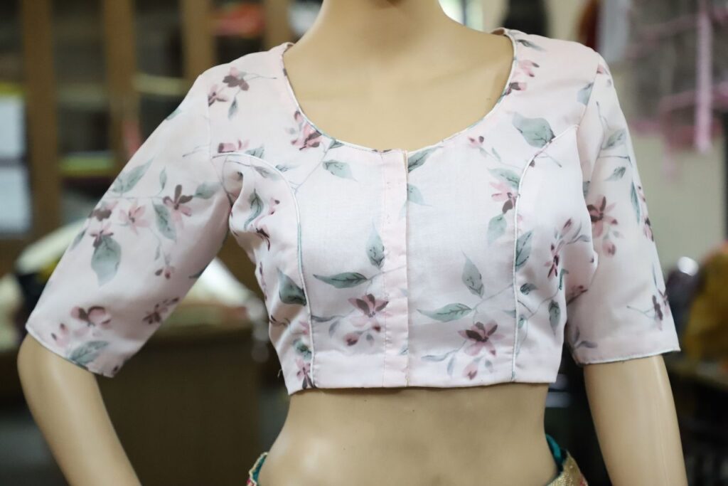 Learn Basic Blouse Designing Course In Pune For Free